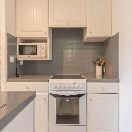Apartment Dans Les Golfs Appt 47m2 Piscine